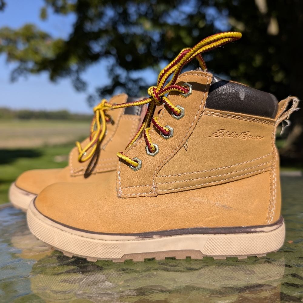 Eddie Bauer Quake Boot